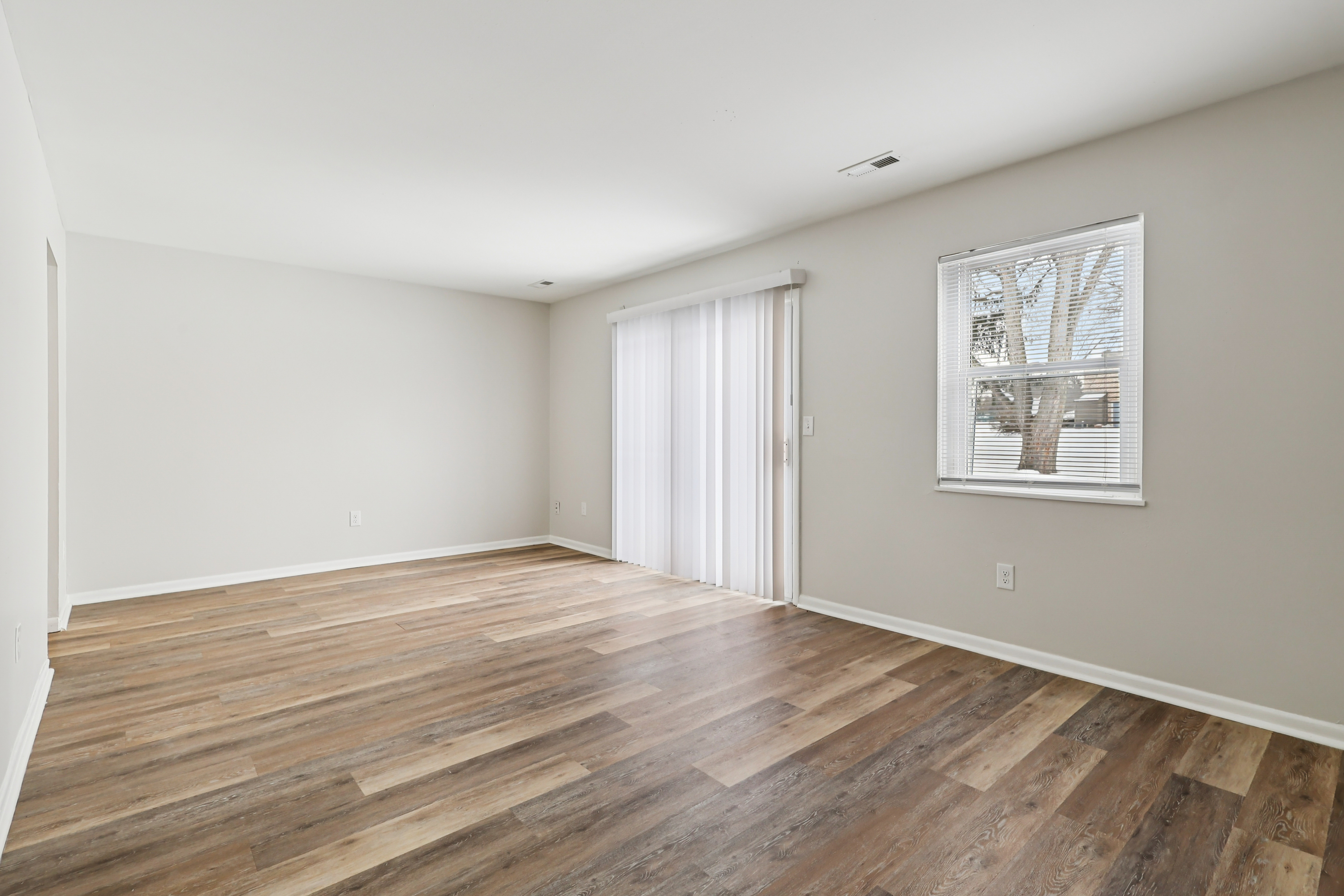 Wingate at Belle Meadows living room